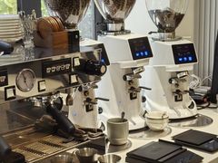 -LAB COFFEE来杯咖啡(宝龙店)