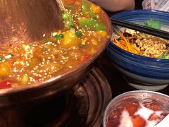 铜锅洋芋鸡-觅山云南菜(泊富ICITY店)