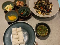 -半山腰·云南菜(侨福芳草地店)