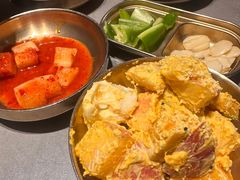 -草家酱蟹炭火烤肉店(珲春南路一店)