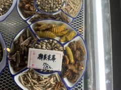 -红色根据地文化主题酒店(太湖街店)