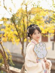 -一揽芳华汉服旗袍体验馆(拙政园店)