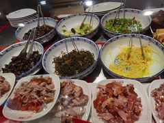 -六泰居·尔滨地标·东北菜(黄河路店)