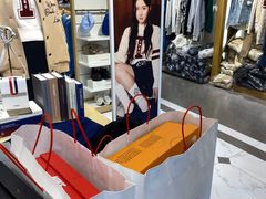 -宁波杉井奥特莱斯广场