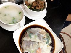艇仔粥-银记肠粉店(中山一路店)