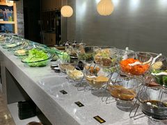 自助调料区-牛村烤肉餐厅.自助烤肉