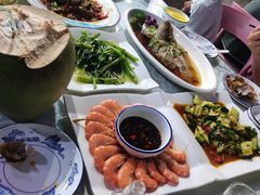-范饭椰林川湘味海鲜·椰子鸡(三亚湾椰梦长廊店)