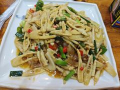 -下梅人家土菜馆(历史文化餐厅度假区店)