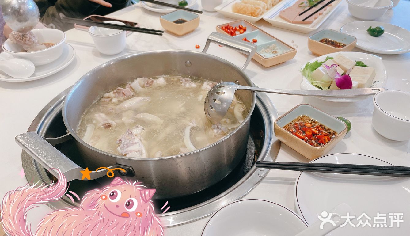 🐔今日宜吃鸡｜光明这家特色椰子鸡，你吃过吗？