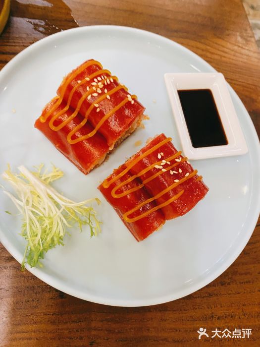 十二悦厨·茶餐厅(比斯特上海购物村店)金沙鲜虾红米肠图片