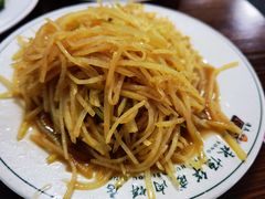 尖椒土豆丝-清真永恒华威肉饼(潘家园店)