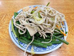 素凉菜-门框胡同百年卤煮(新街口店)