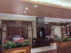 -广州中心皇冠假日酒店·百粤楼