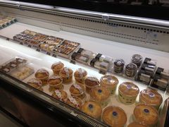 -盒马鲜生(红莲店)