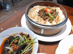 牛腩蒸陈村粉-黄但记老店·陈村粉食府