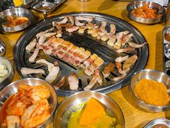 -缸桶屋韩国料理·全程帮烤(泰禾店)