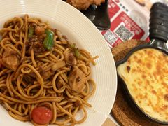 -必胜客(WOW南宁盛天地店)