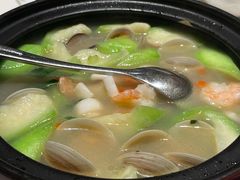 潮汕三鲜煲-潮州府·潮菜·砂锅粥(徐家汇店)