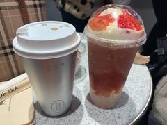 -喜茶(北京华贸购物中心店)