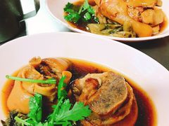 -Kha Mu Charoensang(Silom)
