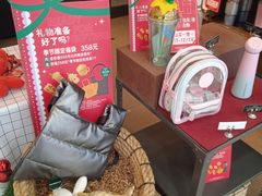 -星巴克(杭州西湖银泰1F店)