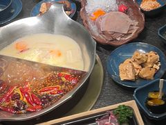 -湊湊火锅·茶憩(打浦桥日月光店)