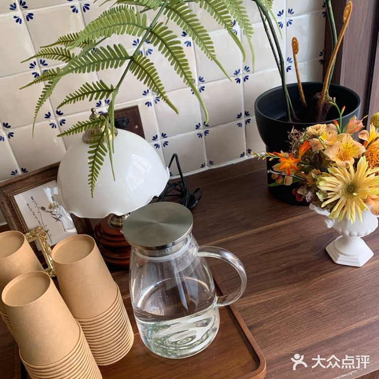 东莞下午茶｜店铺好看但略雷