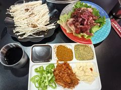 -牛味道炭火烤肉(湖前总店)