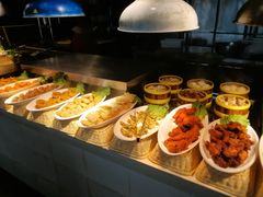 自助取餐区-汉丽轩韩式自助烤肉(大学城龙湖U城天街A馆店)