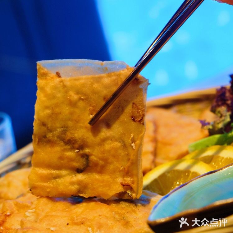 风靡魔都十年的泰国菜,置身于海滩边的泰妃殿