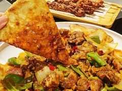 新疆馕包肉-壹号院音乐餐厅•烤全羊•新疆菜(浐灞店)