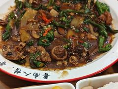 -鲁南仔·滕州炒鸡(经三路店)
