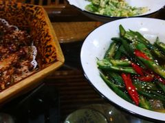 -丁里羊肉小镇(天鹅湖总店)