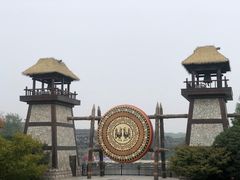 -茅山东方盐湖城景区