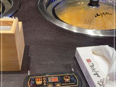 -山河屯铁锅炖·非遗铁锅炖(华强北店)