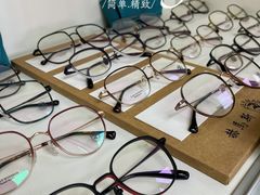 -潘多拉眼镜·蔡司依视路明月(潘家园店)