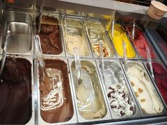 -VENCHI 闻绮(上海佛罗伦萨小镇店)
