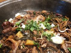 -咱屯子铁锅炖直营店(保利店)