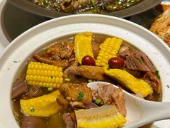 -江城小馆陕南妈妈菜·全球旅行餐厅(钟楼店)
