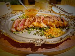 -LESCEDARS Brasserie Bistro香柏树