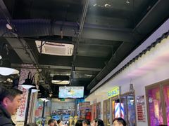 -马路牙子烧烤音乐酒馆(望京店)
