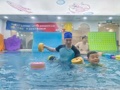-龙格亲子游泳·水育早教运动中心(龙湾天街店)