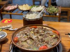 -阿婆情腊排骨火锅(金虹路店)