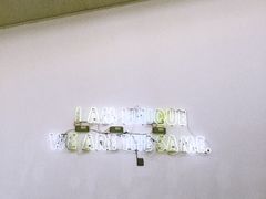 -UNI UNI(环亚凯瑟琳店)