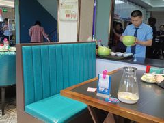 -小红鲸·海鲜餐厅(轸大路店)
