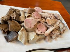-老韩甸杀猪菜(汉广街店)