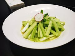 -艳阳天民俗村(公园路店)