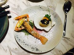 -La Mer Restaurant & Lounge