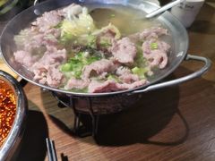 -肖四女乐山跷脚牛肉(南汇大学城生活广场店)