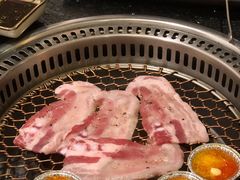 -炙忧烤肉屋(中国铁建广场店)